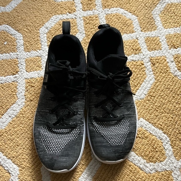 Nike Metcon Flyknit 3 Training Gym Shoes - Picture 3 of 9